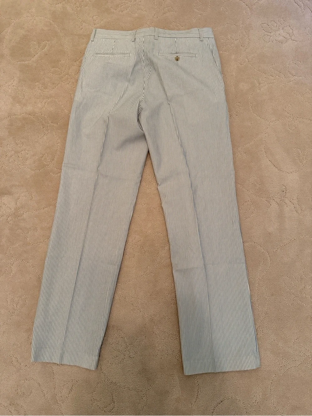 Banana Republic Men’s Blue & White Seersucker Pants – Size 33x34